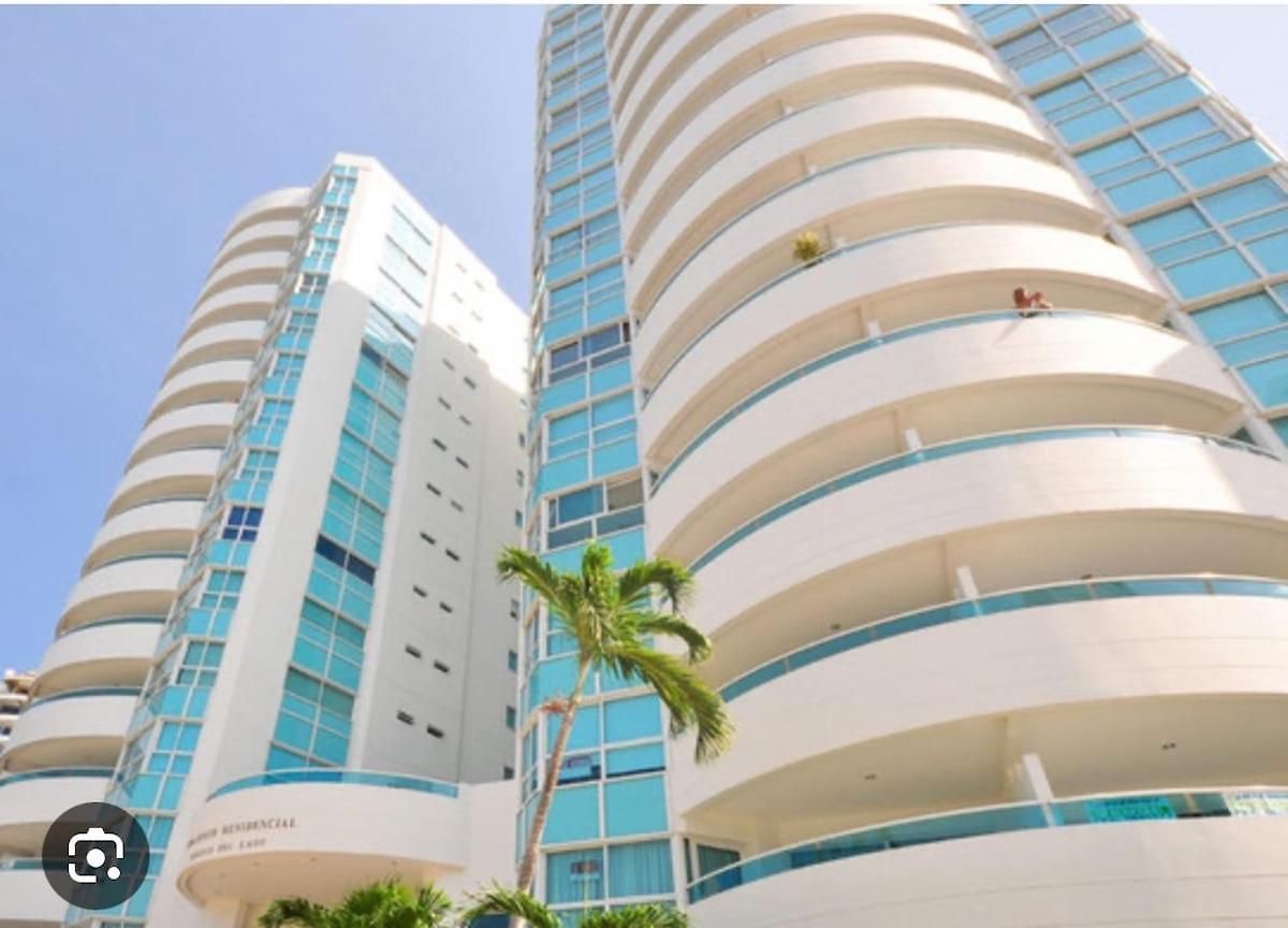 Vive Al Estilo Cartagenero Frente Al Mar Y Al Cartagena