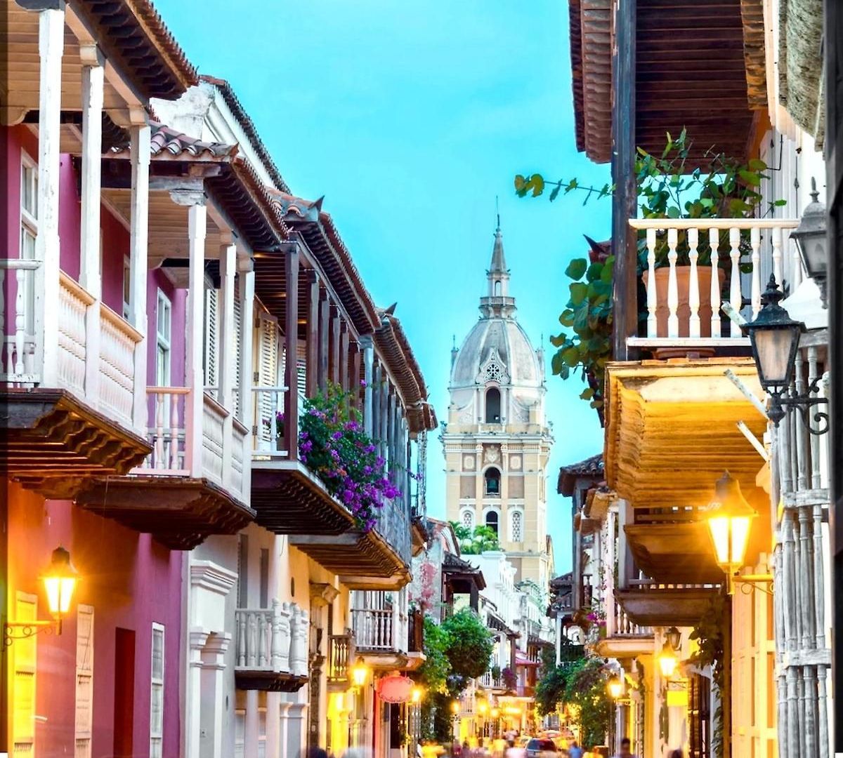 Vive Al Estilo Cartagenero Frente Al Mar Y Al Cartagena