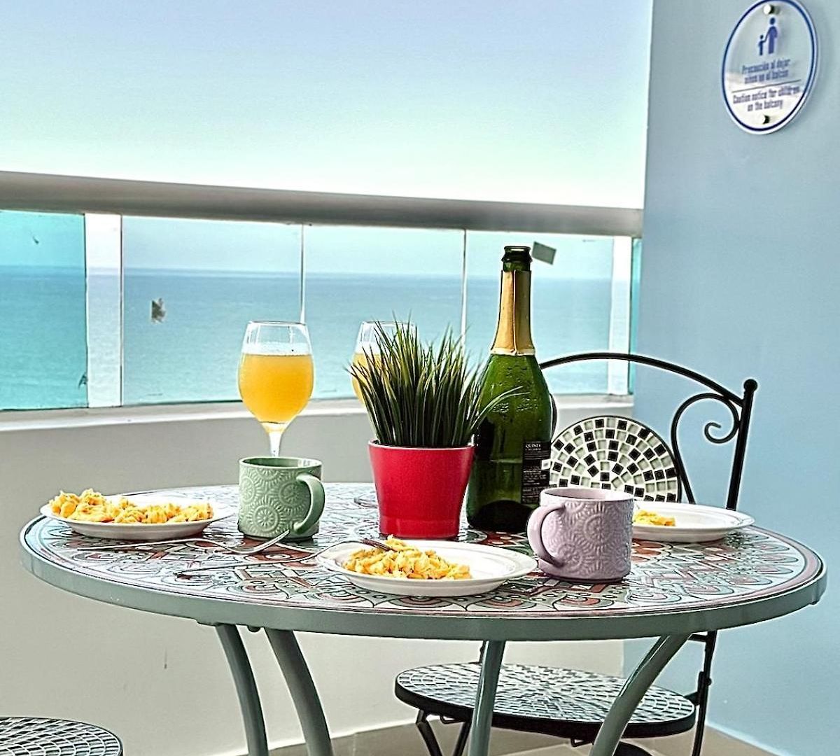 Vive Al Estilo Cartagenero Frente Al Mar Y Al Cartagena