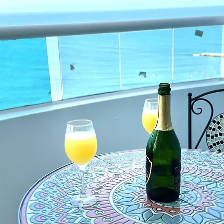 Apartamento Vive Al Estilo Cartagenero Frente Al Mar Y Al Cartagena