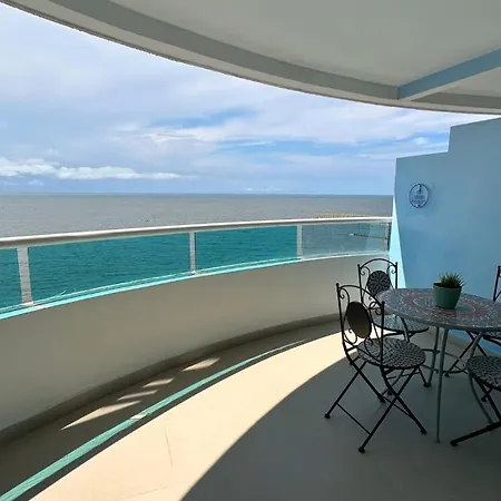 Vive Al Estilo Cartagenero Frente Al Mar Y Al Apartamento *