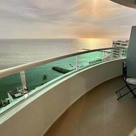 Vive Al Estilo Cartagenero Frente Al Mar Y Al Cartagena