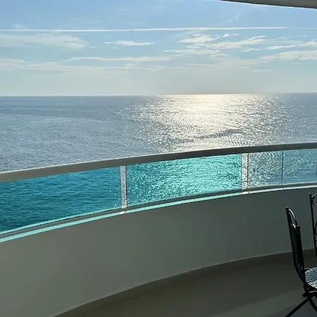 Vive Al Estilo Cartagenero Frente Al Mar Y Al * Cartagena