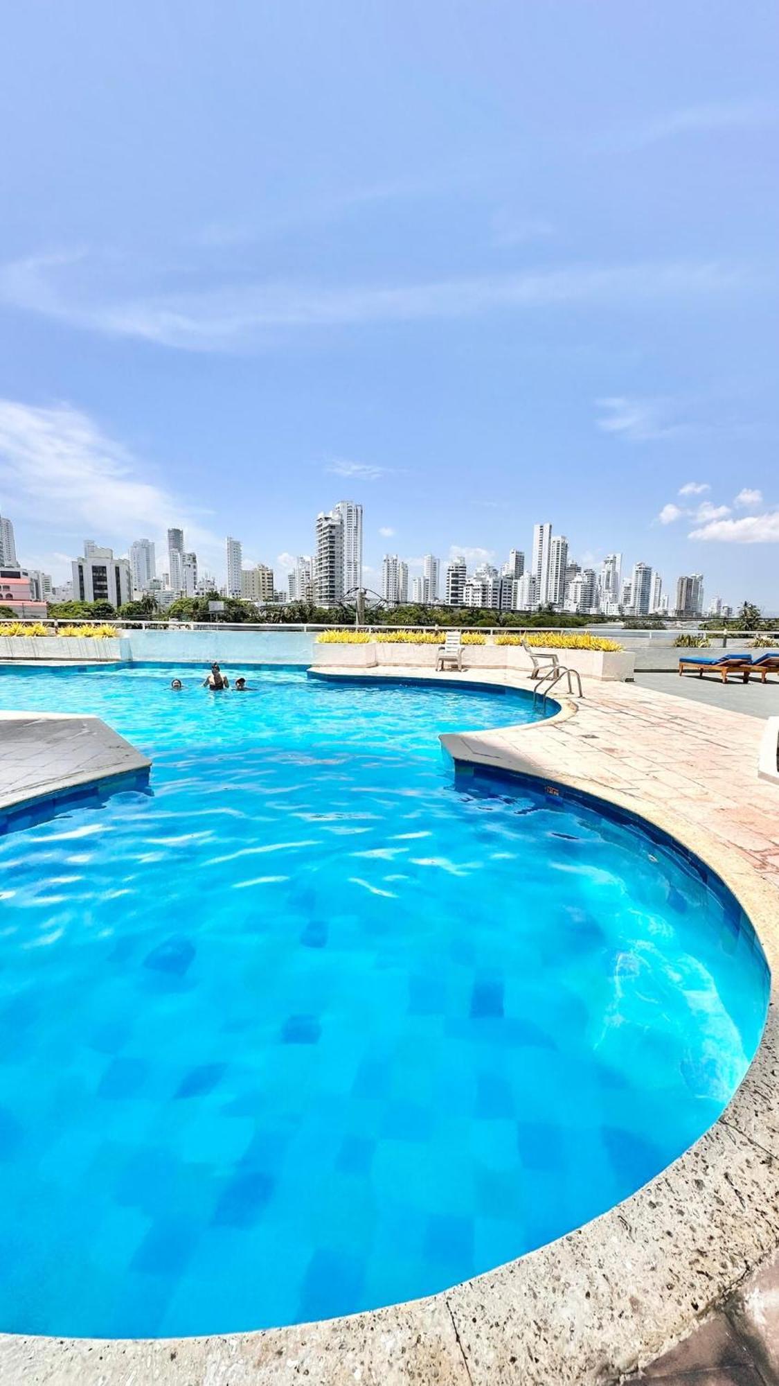 Vive Al Estilo Cartagenero Frente Al Mar Y Al *