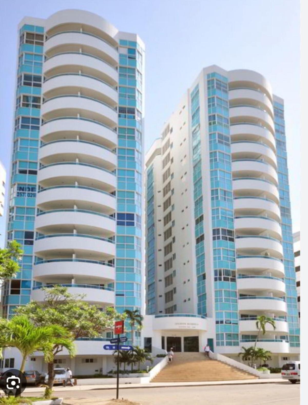 Vive Al Estilo Cartagenero Frente Al Mar Y Al